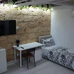 Dimora Antomarti Guest house