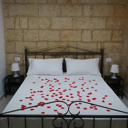 Maison d'hôtes Dimora Antomarti 3*